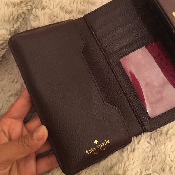 Kate Spade wallet - Picture 5 of 11